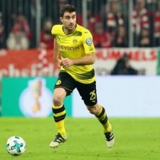 Borussia Dortmund Sokratis a l'intention de rejoindre Arsenal